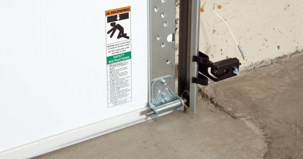 garage door sensor in Rockton, IL
