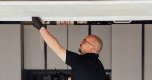 How long does it take to fix a garage door?